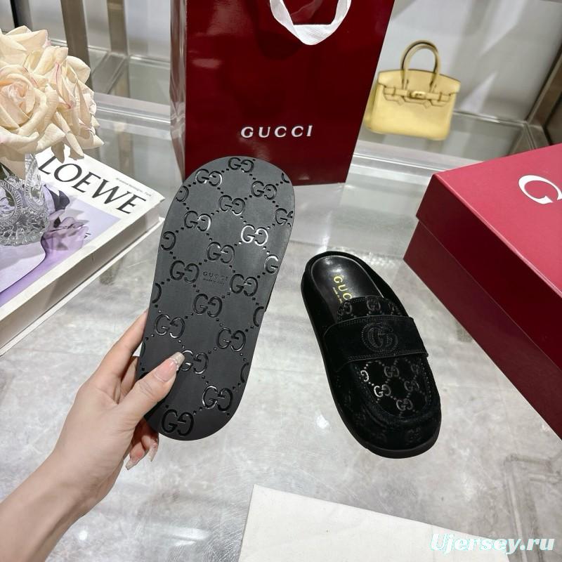 2025 Women Gucci Black Suede Slippers Embossed GG LY00270