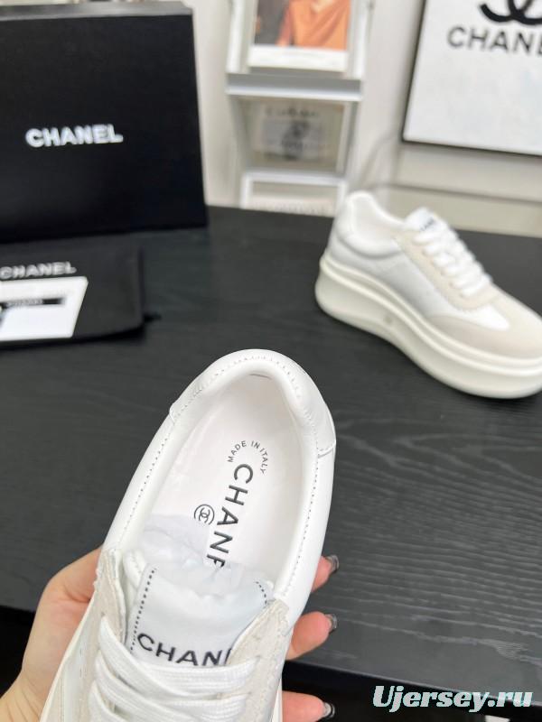 2025 Women Chanel White Beige Leather Suede Sneakers LY00290