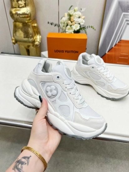 2025 Unisex Louis Vuitton White Leather Mesh Running Shoes LY00340