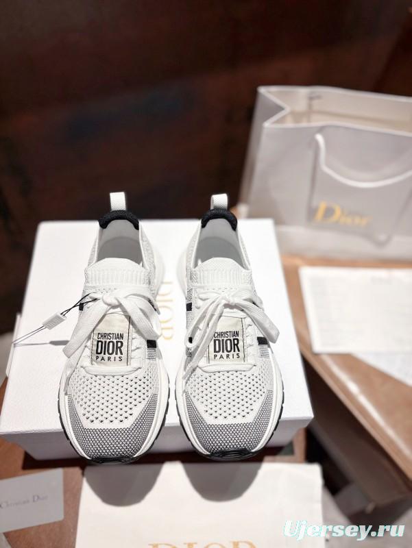2025 Unisex Dior White Black Flyknit Sneakers LY00260