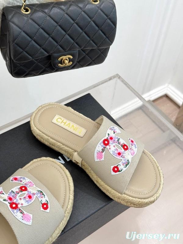 2025 Slippers Chanel Beige Floral Embroidery Espadrille KFY00230