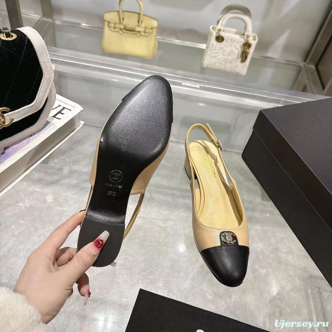 2025 Women Chanel Beige Black Leather Slingback Sandals LY00300