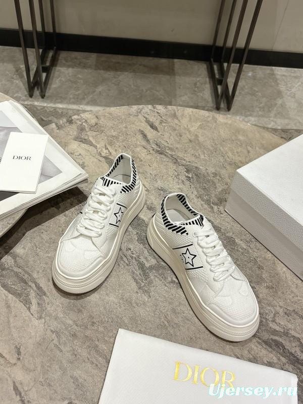 2025 Women Dior White Leather Sneakers Star Detailing KFY00330