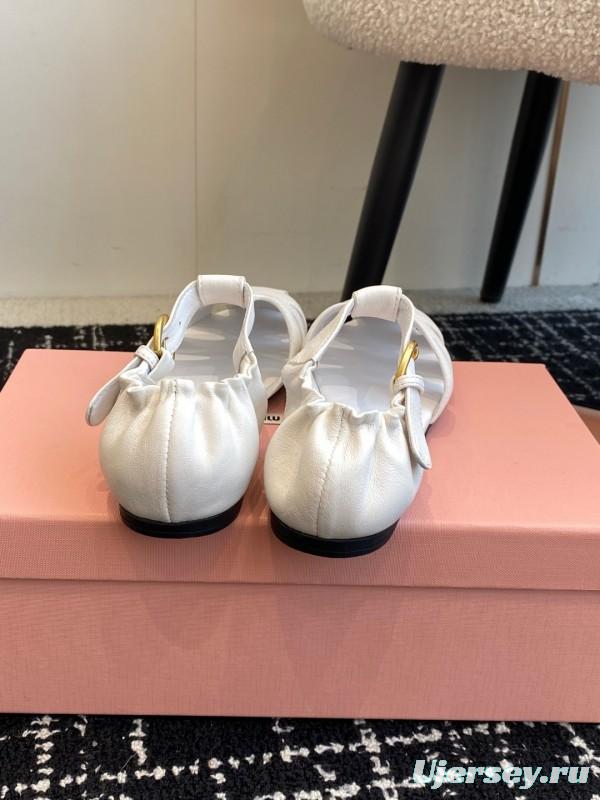 2025 Women Miu Miu White Calf Leather Flat Sandals