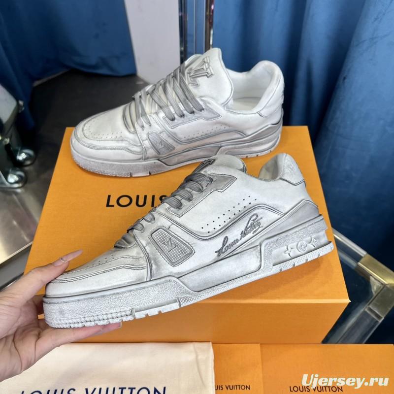 2025 Unisex Louis Vuitton Silver Leather LV Trainer