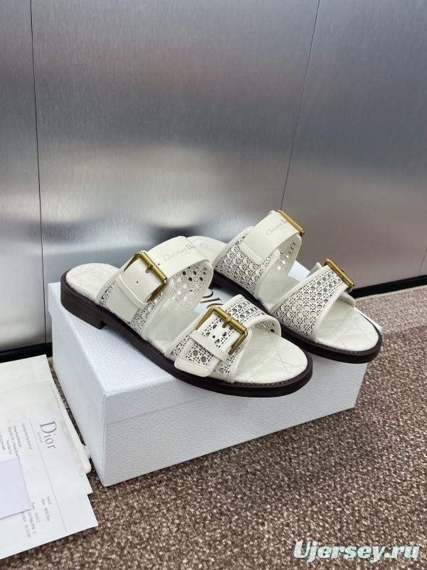 2025 Women Dior White Calfskin Leather Slippers CD Logo Buckle KFY00300