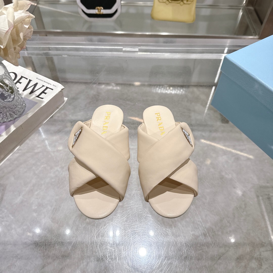 2025 Women Prada Cream Leather Slippers