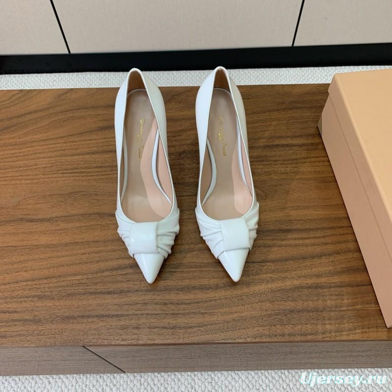 2025 Women Gianvito Rossi White Leather Pumps KFY00300