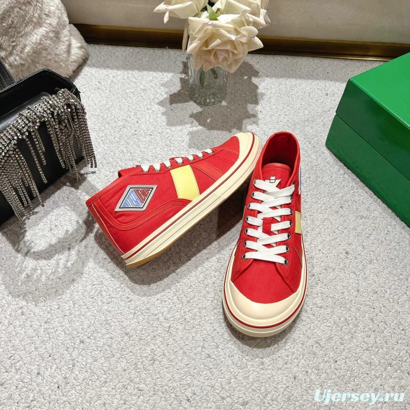 2025 Unisex Bottega Veneta Red Canvas Leather Sneakers Hand Painted LY00