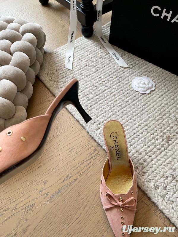 2025 Women Chanel Pink Suede Mules