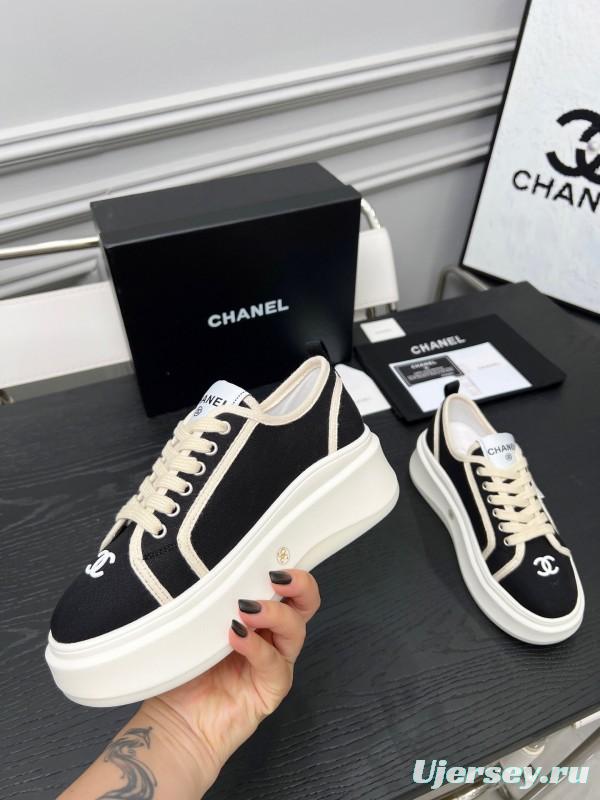 2025 Women Chanel Black White Canvas Sneakers LY00250