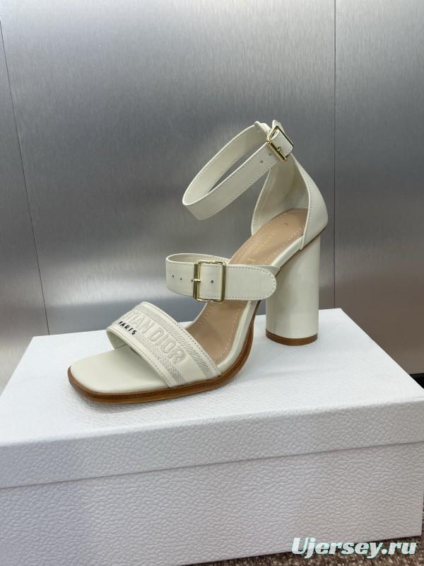 2025 Women Dior White Leather Sandals Embroidery KFY00310