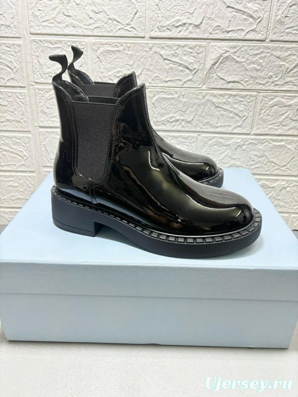 2024 Women Prada Black Patent Leather Ankle Boots MJ00360