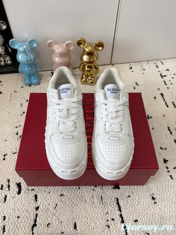 2025 Women Valentino White Leather Platform Sneakers LY00340