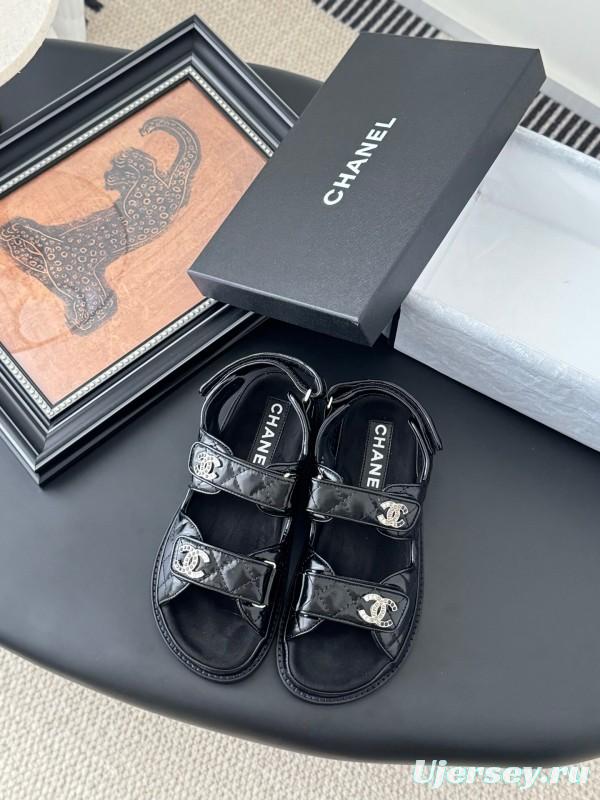 2025 Women Chanel Black Patent Leather Sandals LY00320