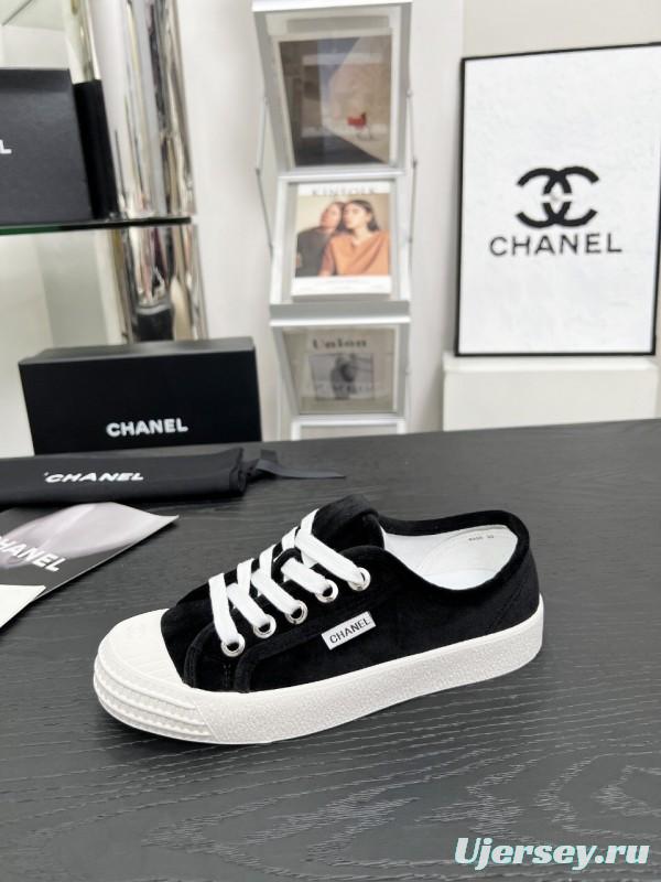 2025 Women Chanel Black Canvas Sneakers LY00230