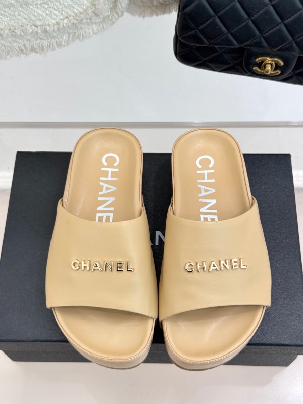 2025 Women Chanel Beige Leather Slippers