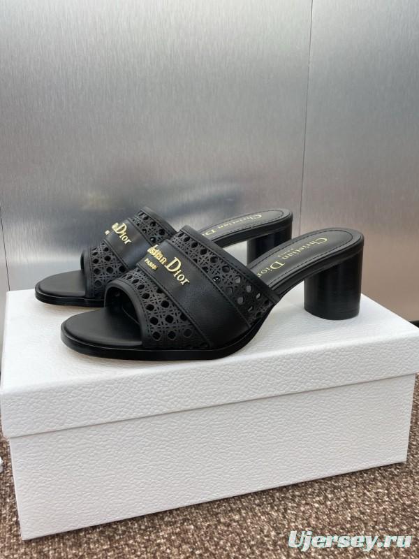 2025 Women Dior Black Leather Slippers KFY00310