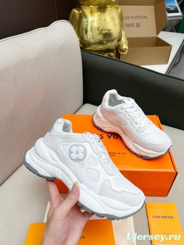 2025 Women Louis Vuitton White Leather Mesh Running Sneakers LY00340