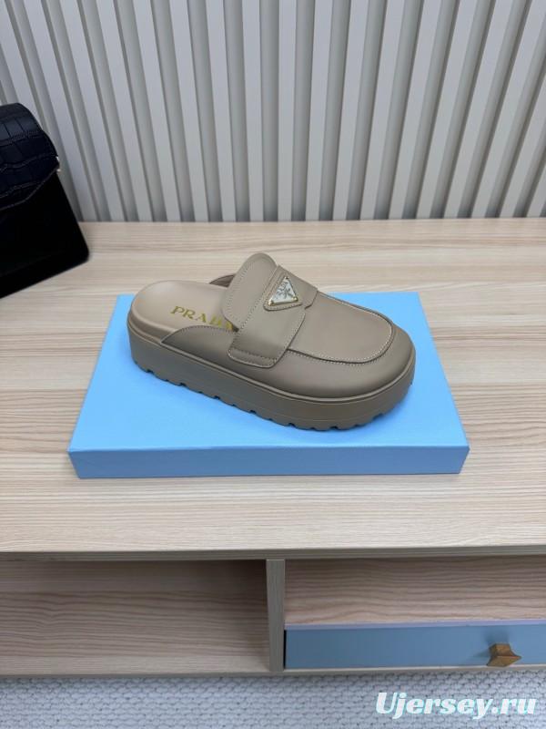 2025 Women Prada Beige Leather Slippers