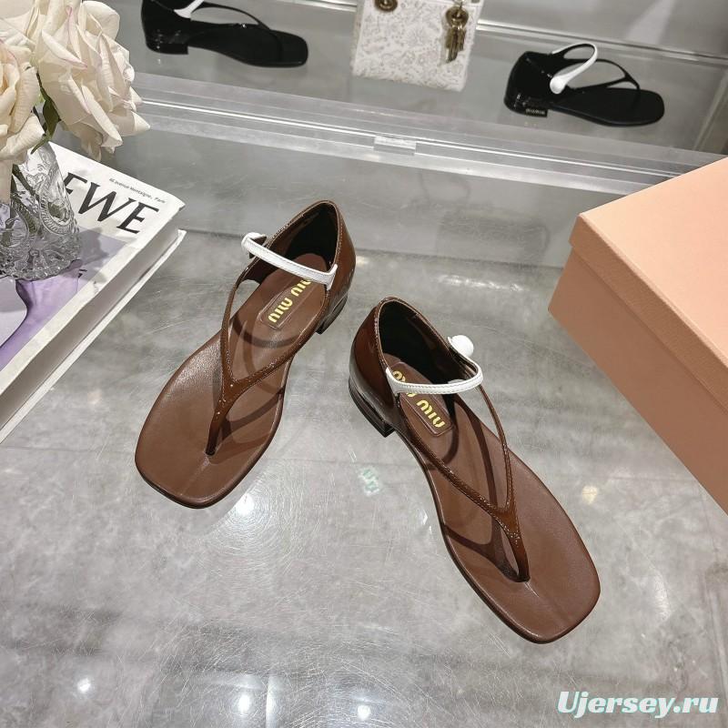 2025 Women Miu Miu Brown Leather T-Strap Flat Sandals KFY00289(F)