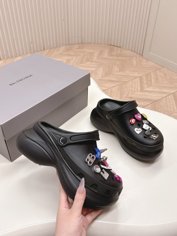 2025 Women Balenciaga Black EVA Clogs LY00330