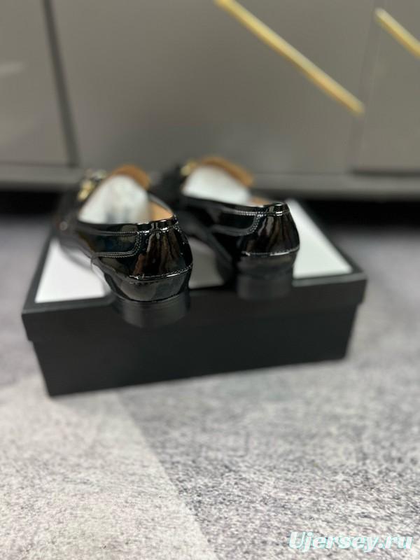 2024 Men Gucci Black Leather Loafer MJ00280