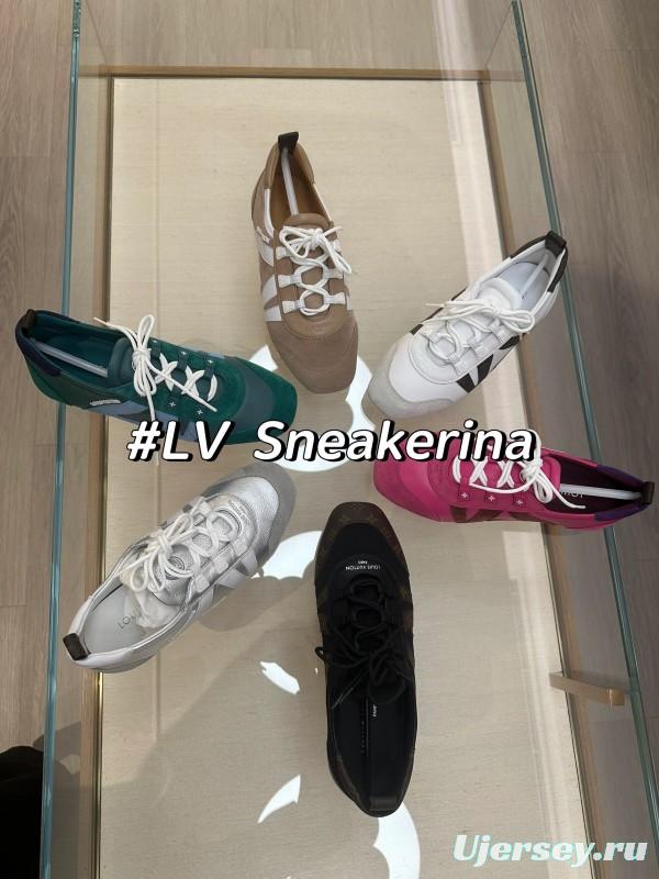 2025 Unisex Louis Vuitton White Silver Leather Sneakers LY00340