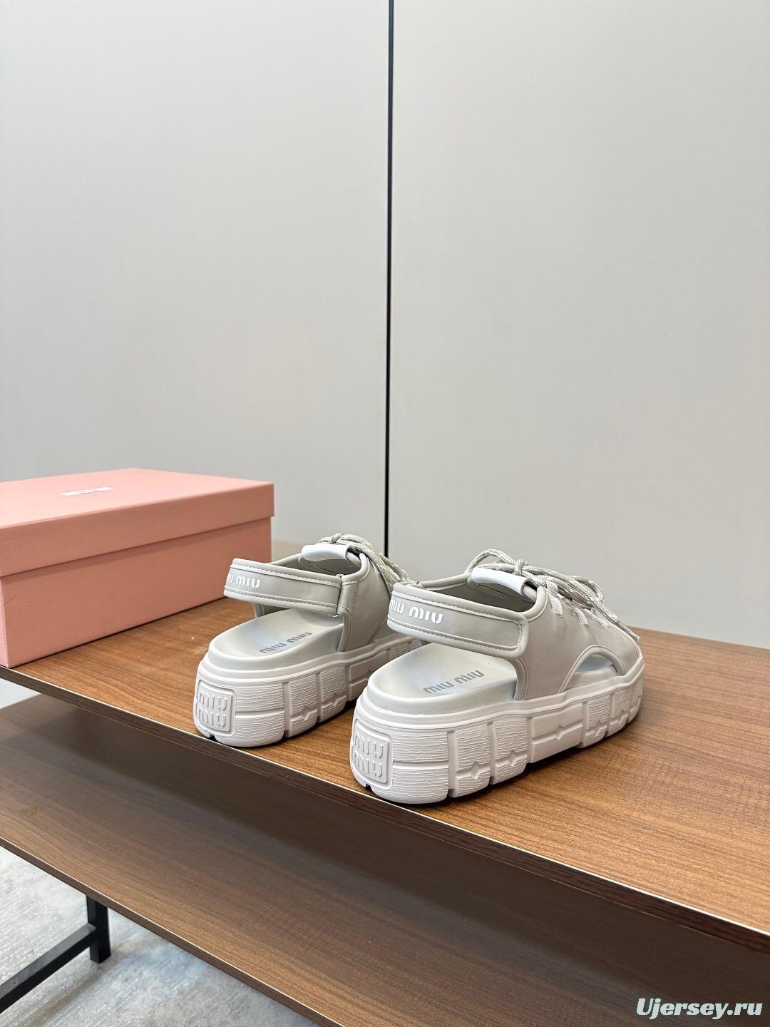 2025 Women Miu Miu White Leather Sandals LY00240