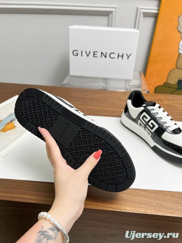 2024 Unisex Givenchy Black White Silk Calfskin Low Top Running Sneakers MJ00380