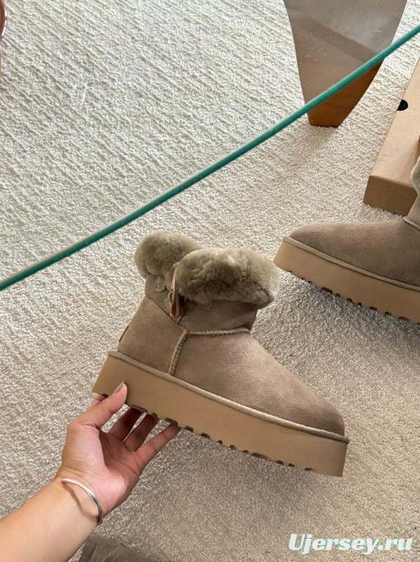 2024 Women UGG Beige Suede Shearling Ankle Boots MJ00170