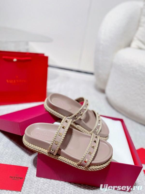 2025 Women Valentino Beige Leather Slippers