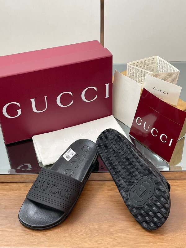2025 Slippers Gucci Black Rubber Slippers LY00175