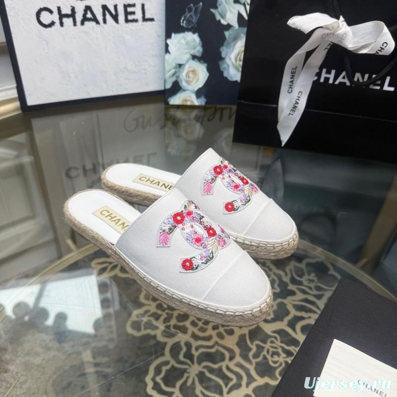 2025 Women Chanel White Canvas Embroidered Espadrille Mule