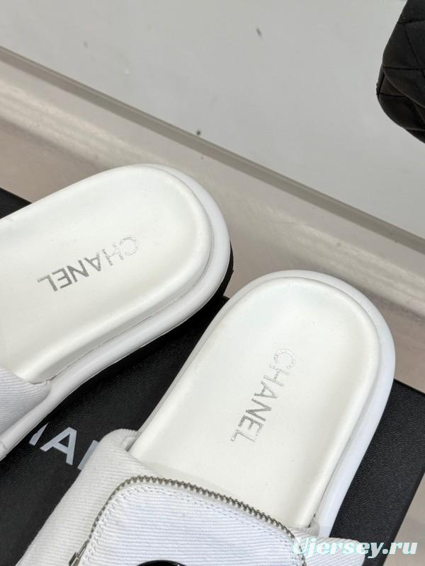 2025 CHANEL White Canvas Slippers KFY00220