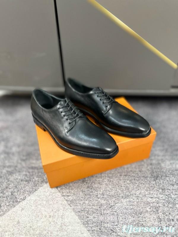 2024 Men Louis Vuitton Black Leather Formal Shoes MJ00380
