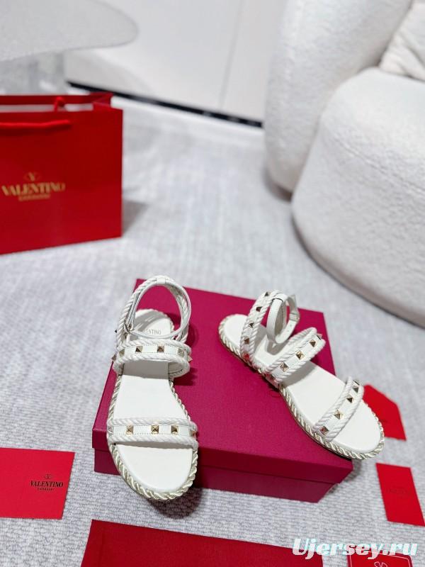 2025 Women Valentino White Leather Sandals Studded LY00250
