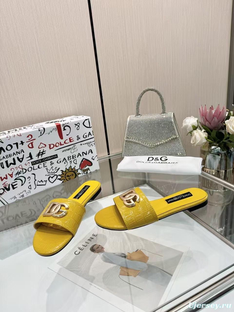 2025 Women Dolce & Gabbana Yellow Leather Slippers LY00190