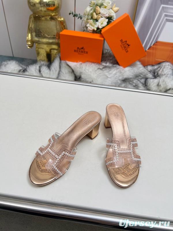 2025 Hermès Beige Leather Slippers MJ00180