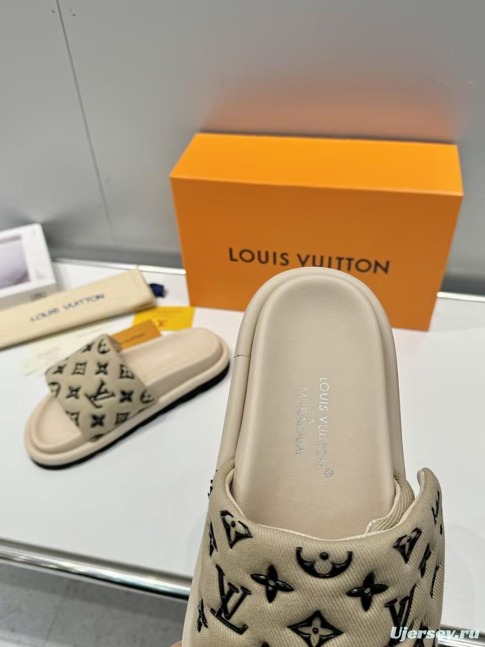 2025 Slippers Louis Vuitton Beige Fabric Slippers
