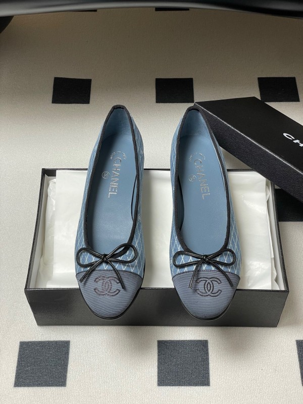 2025 Women Chanel Blue Denim Ballet Flats KFY00300