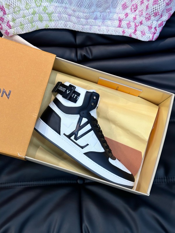 2024 Men Louis Vuitton Black White Leather High Top Sneakers MJ00420