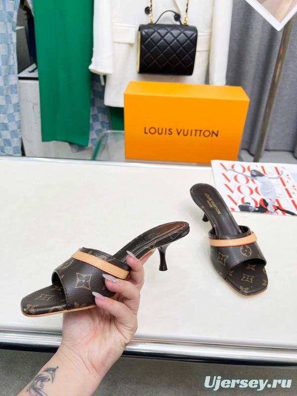 2025 Women Louis Vuitton Brown Leather Sandals