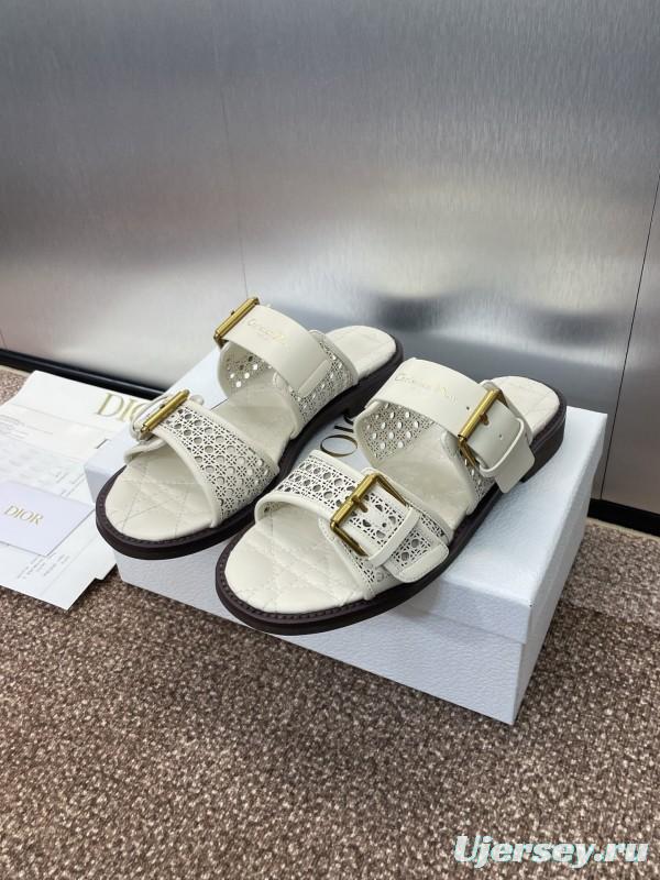 2025 Women Dior White Calfskin Leather Slippers CD Logo Buckle KFY00300