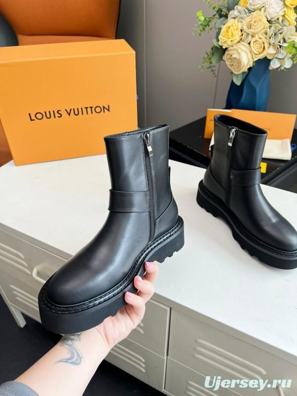 2024 Women Louis Vuitton Black Full Grain Calf Leather Ankle Boots MJ00310