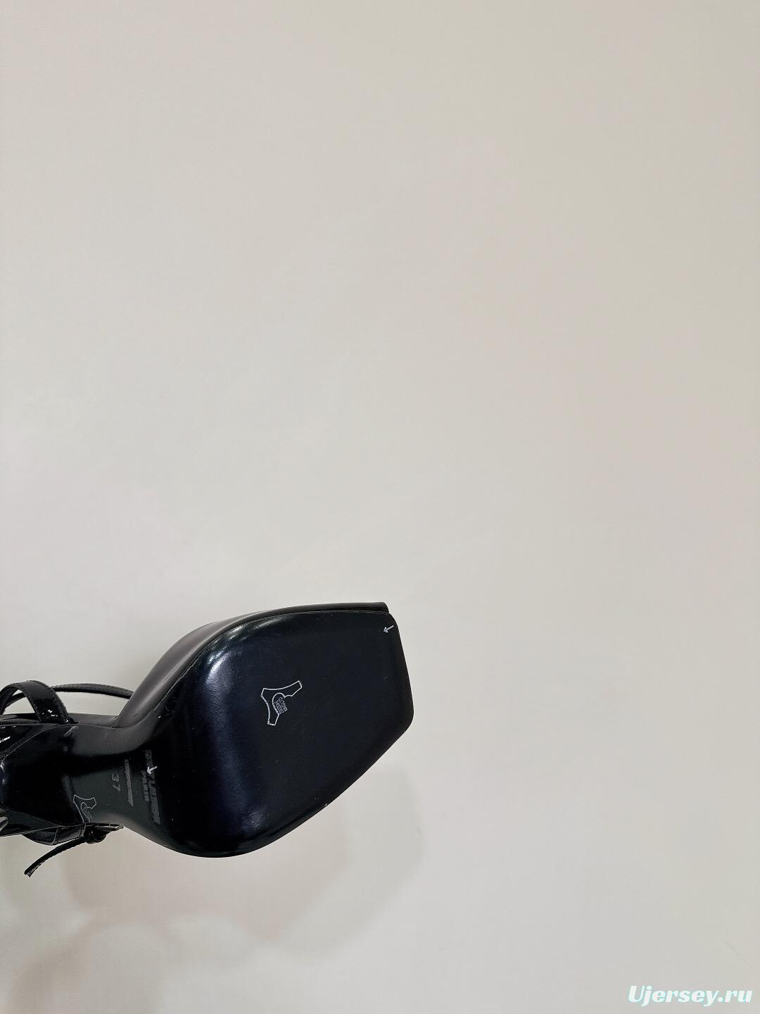 2025 Women Yves Saint Laurent Black Patent Leather Slingback High Heels KFY00290