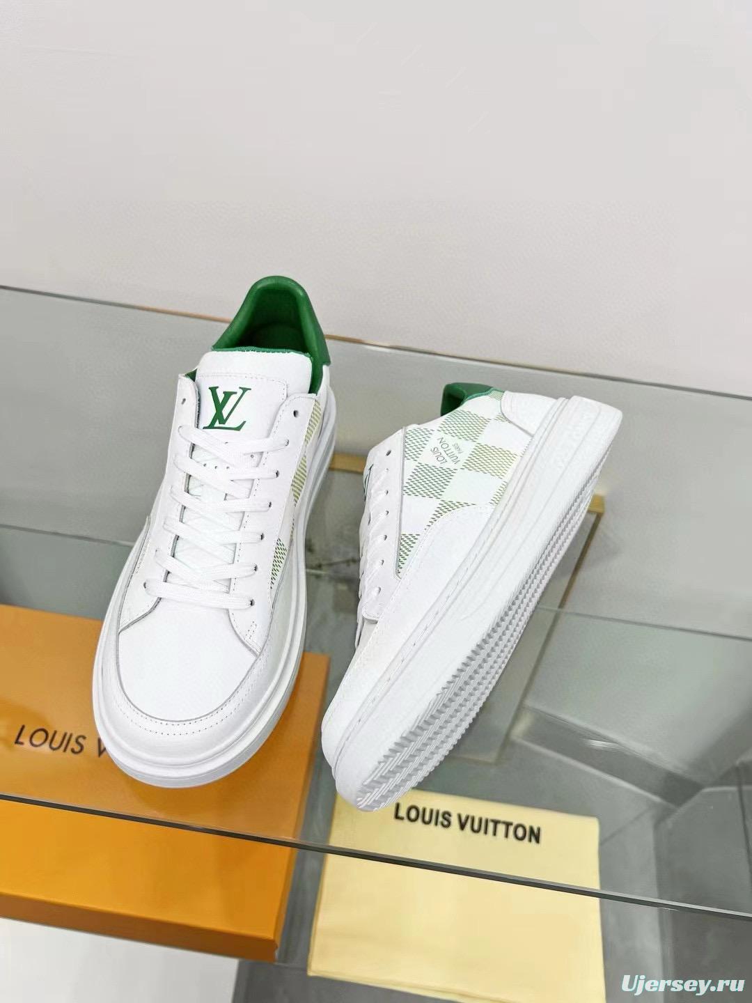 2024 Unisex Louis Vuitton Green White Leather Sneakers Maxi Damier MJ00330