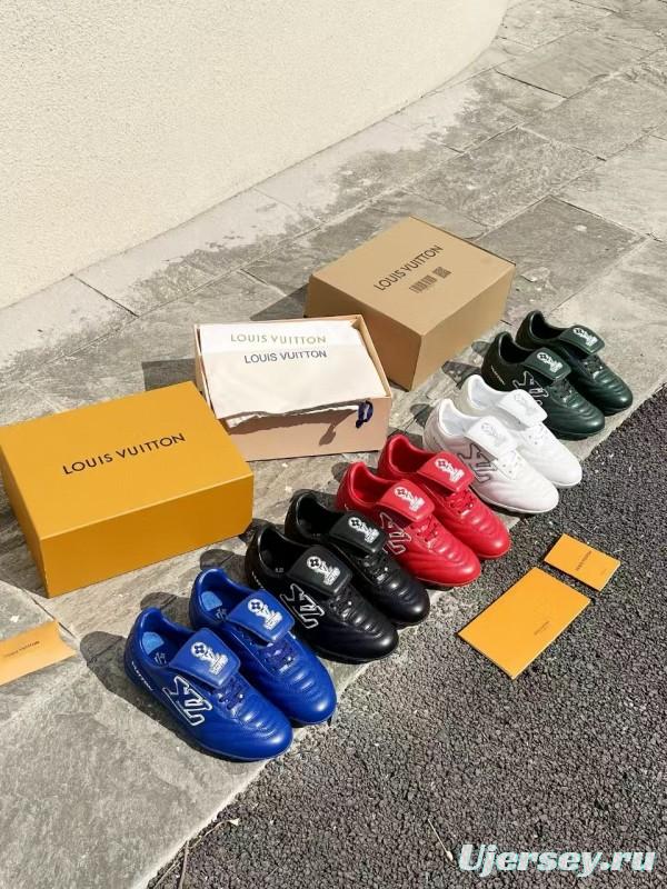 2025 Unisex Louis Vuitton White Leather Sneakers MJ00380