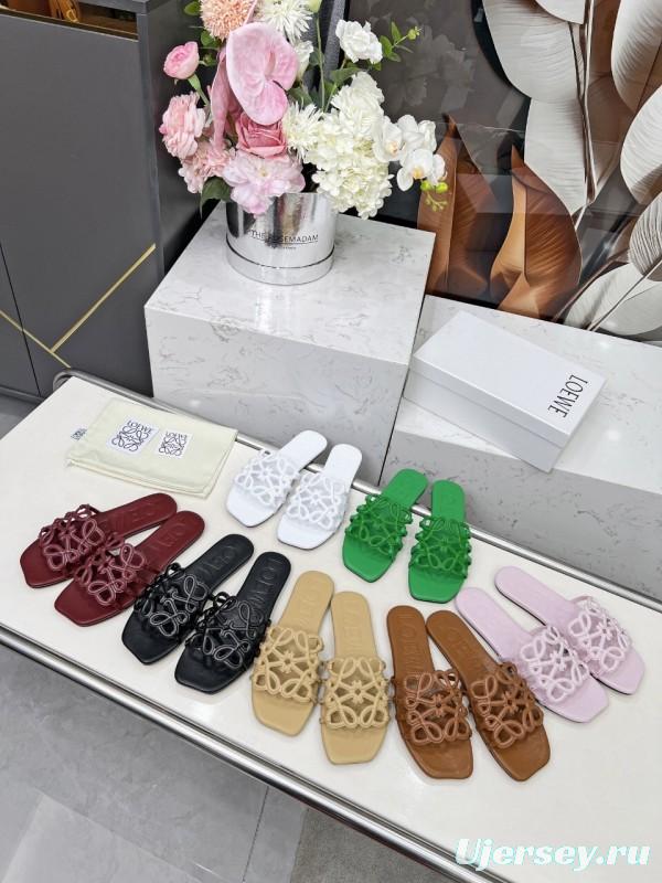 2025 Loewe Beige Leather Slippers