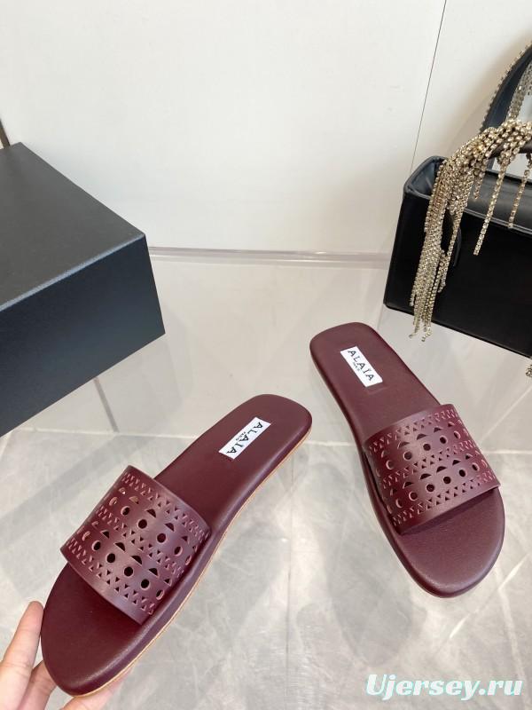 2025 Slippers Alaia Burgundy Leather Slippers KFY00280